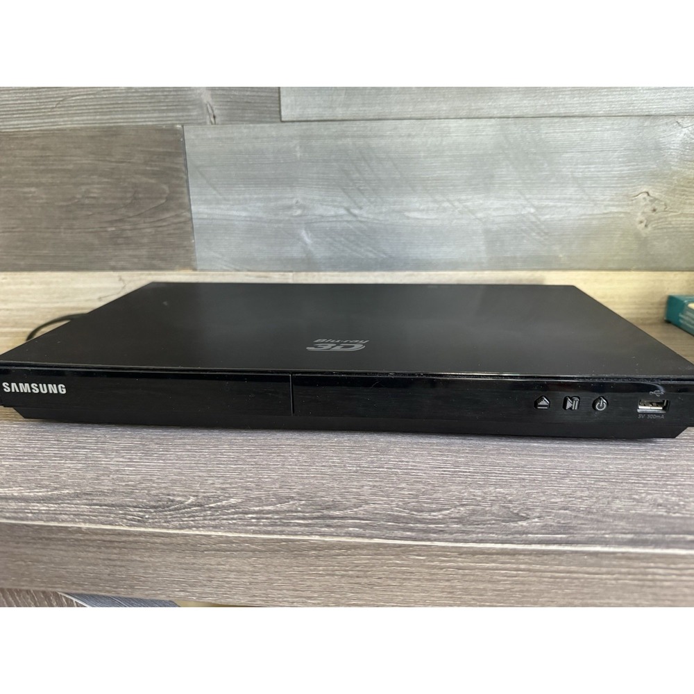 Samsung BD-EM59C 3D Blu-ray DVD Player OEM Remote HDMI Tested SmartHub